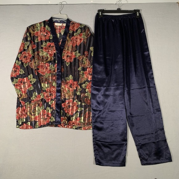 Victoria's Secret Other - Vintage‎ Victoria's Secret Gold Label Floral Satin Pajama Set Small Navy Roses